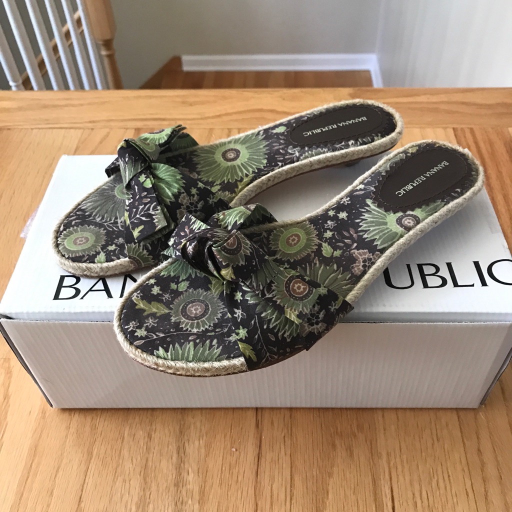 Vintage Banana Republic Floral Fabric Slides